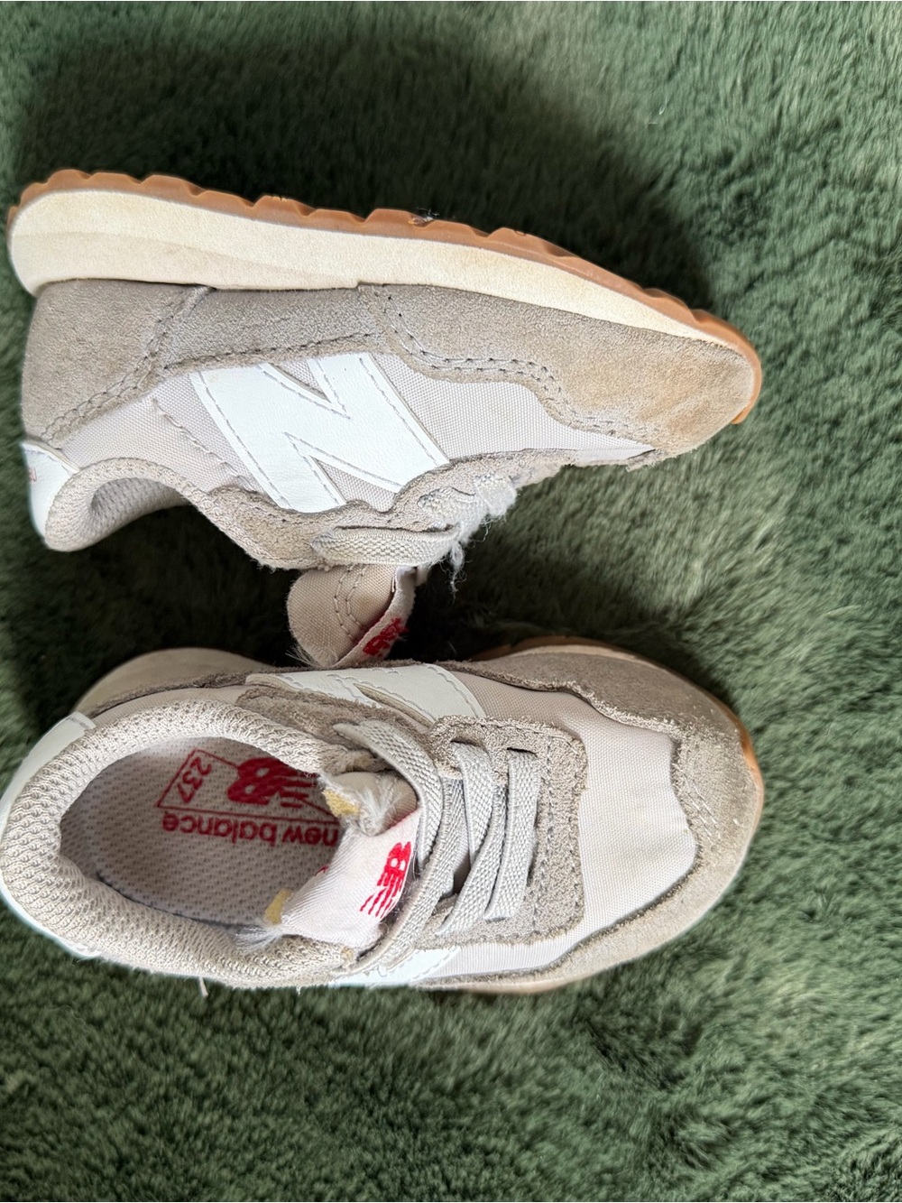 New Balance Kids Sneakers in Gray, White and Gum